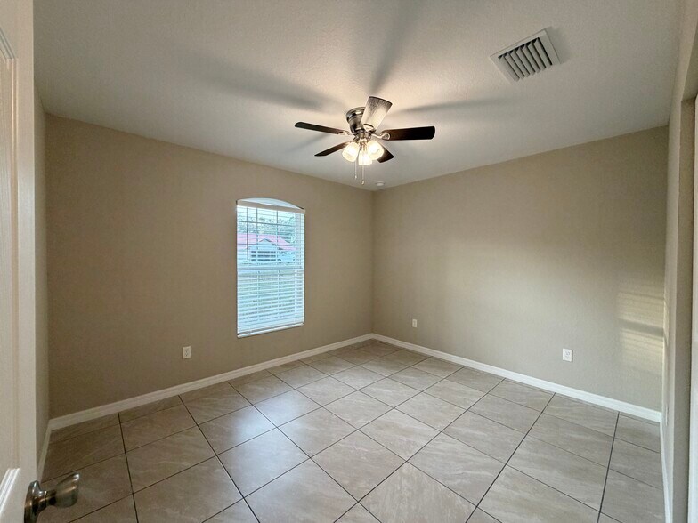 Building Photo - 7 Juniper Pass Way