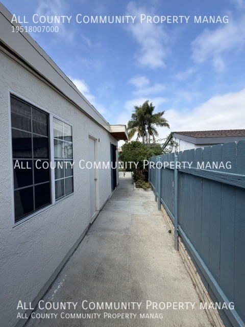 Building Photo - 2956 Mission Village Dr