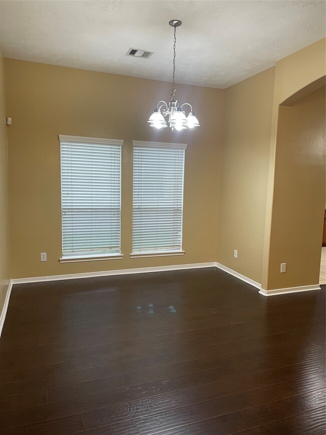 Building Photo - 19530 Village Of Bridgestone Ln