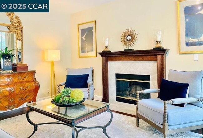 Building Photo - 1576 Silverwood Ct