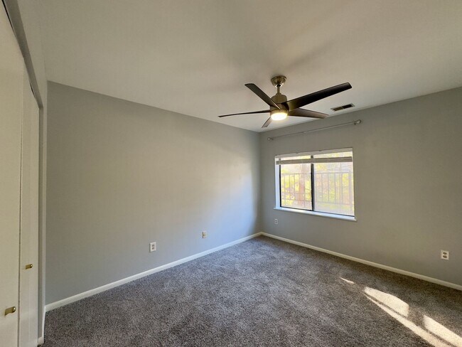 Building Photo - Charming 2 Bedroom/1 Bathroom Apartment in Mt Washington, MD!