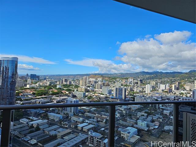 Building Photo - 1388 Kapiolani Blvd