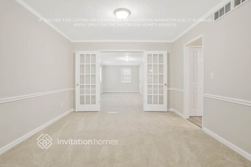 Building Photo - 6765 Creek Valley Way
