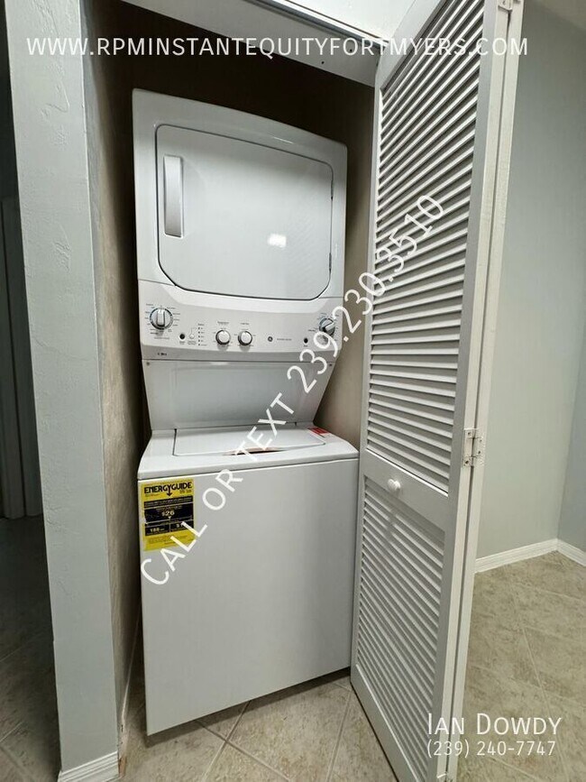 Building Photo - 4109 Bellasol Cir