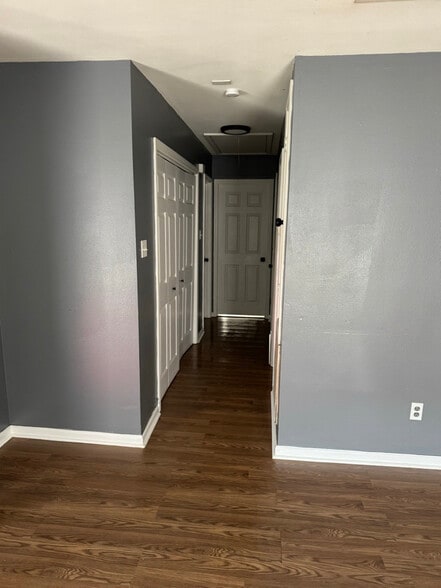 Building Photo - 4019 Jupiter Dr