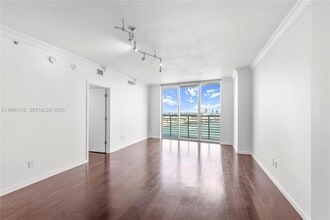 Building Photo - 335 S Biscayne Blvd