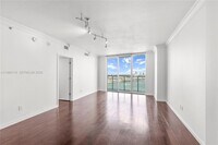 Building Photo - 335 S Biscayne Blvd