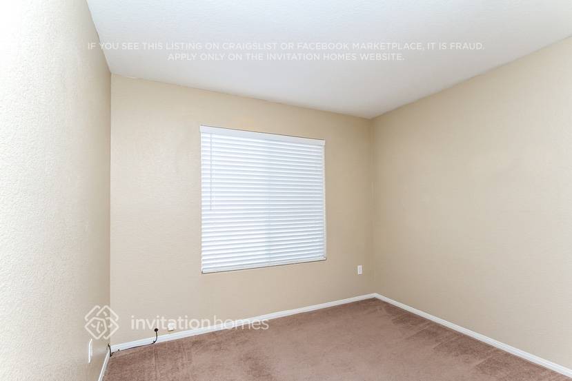 Building Photo - 115 Quailbush Dr