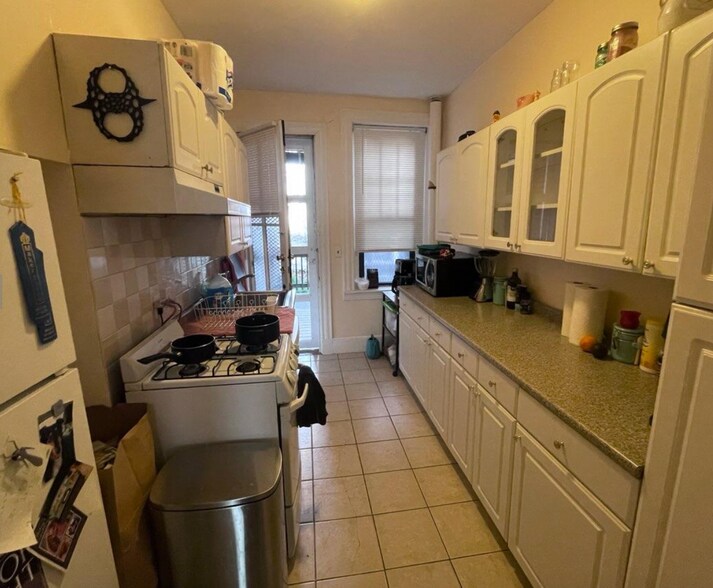 Primary Photo - 59 Brighton Ave
