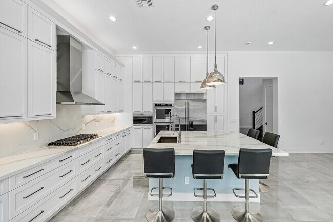 Building Photo - 9006 Dulcetto Ct