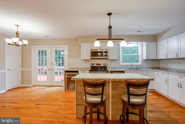 Building Photo - 3084 Eutaw Forest Dr