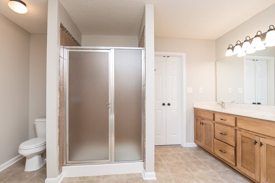 Building Photo - 4234 Markston Dr