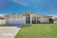 Building Photo - 1016 SW 37th Terrace