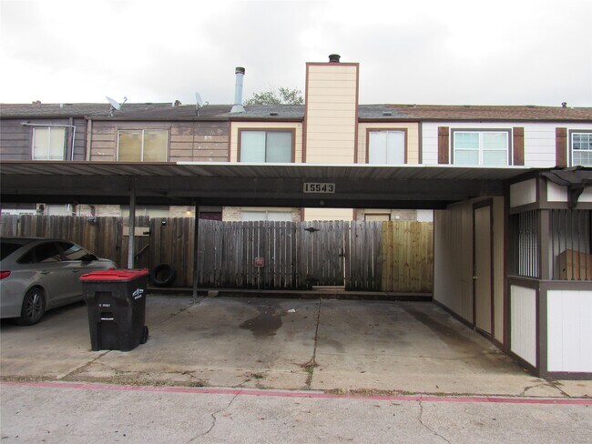 Building Photo - 15543 Weldon Dr