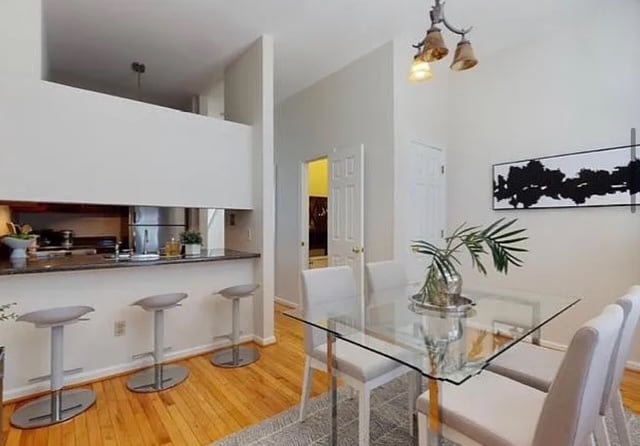 Building Photo - 2321 Rutger St