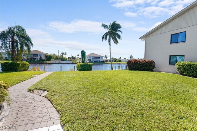 Building Photo - 517 SE 43rd St