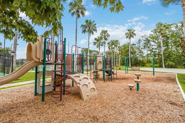 Building Photo - MOVE IN SPECIAL- 3/2.5 Townhome W/ 2 Car Garage For Rent in the Highly Desirable Avalon Park Comm...