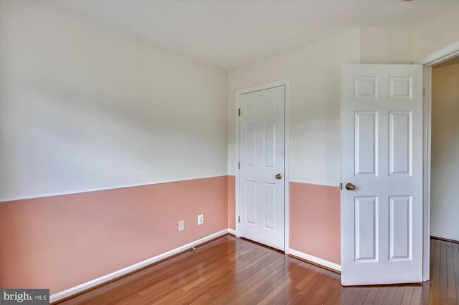 Building Photo - 5413 Summer Leaf Ln