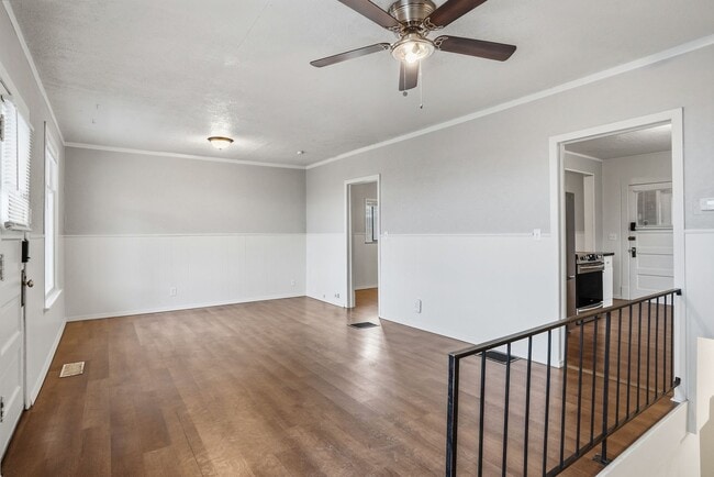 Building Photo - Spacious 3 Bedroom 1 Bath home in the Perry District!