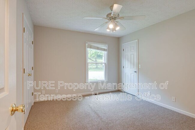 Building Photo - 5432 Village Way