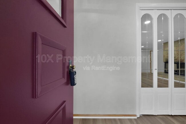 Building Photo - 1638 Parkinson Dr