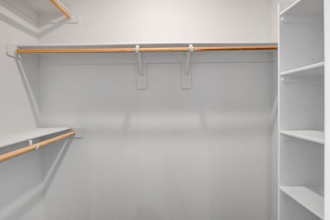 Building Photo - Like New Townhome at Falcon Ridge