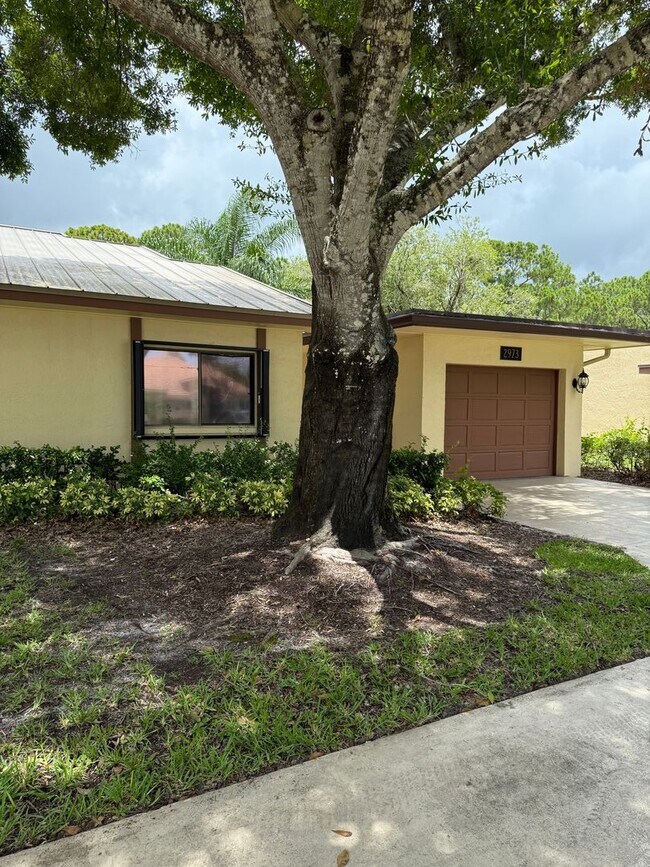 Primary Photo - Meadowood gated community