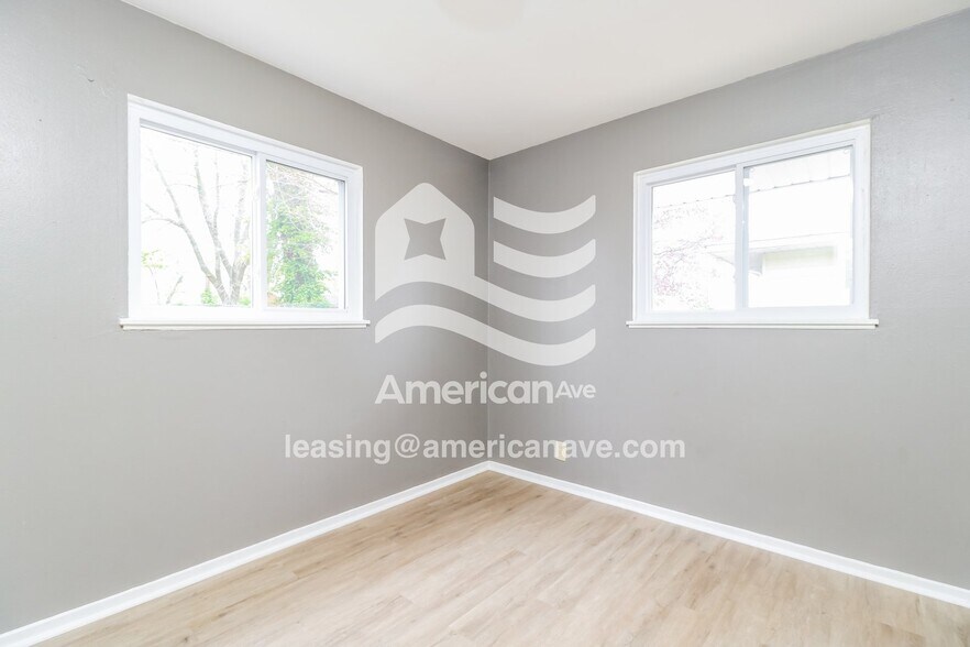 Building Photo - 480 Kirkwall Dr