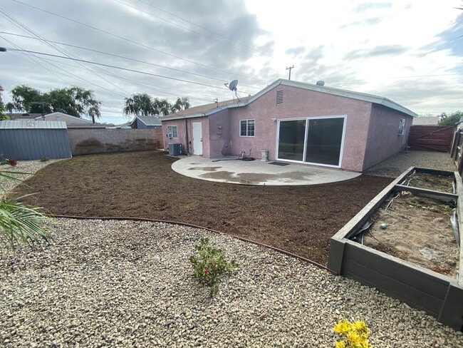 Building Photo - Updated 3 Bedroom Cypress House w/ Office ...