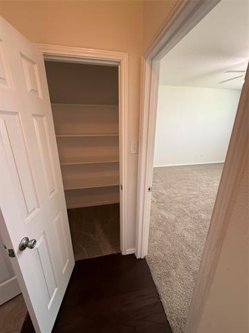 Building Photo - 1204 Barn Owl Dr