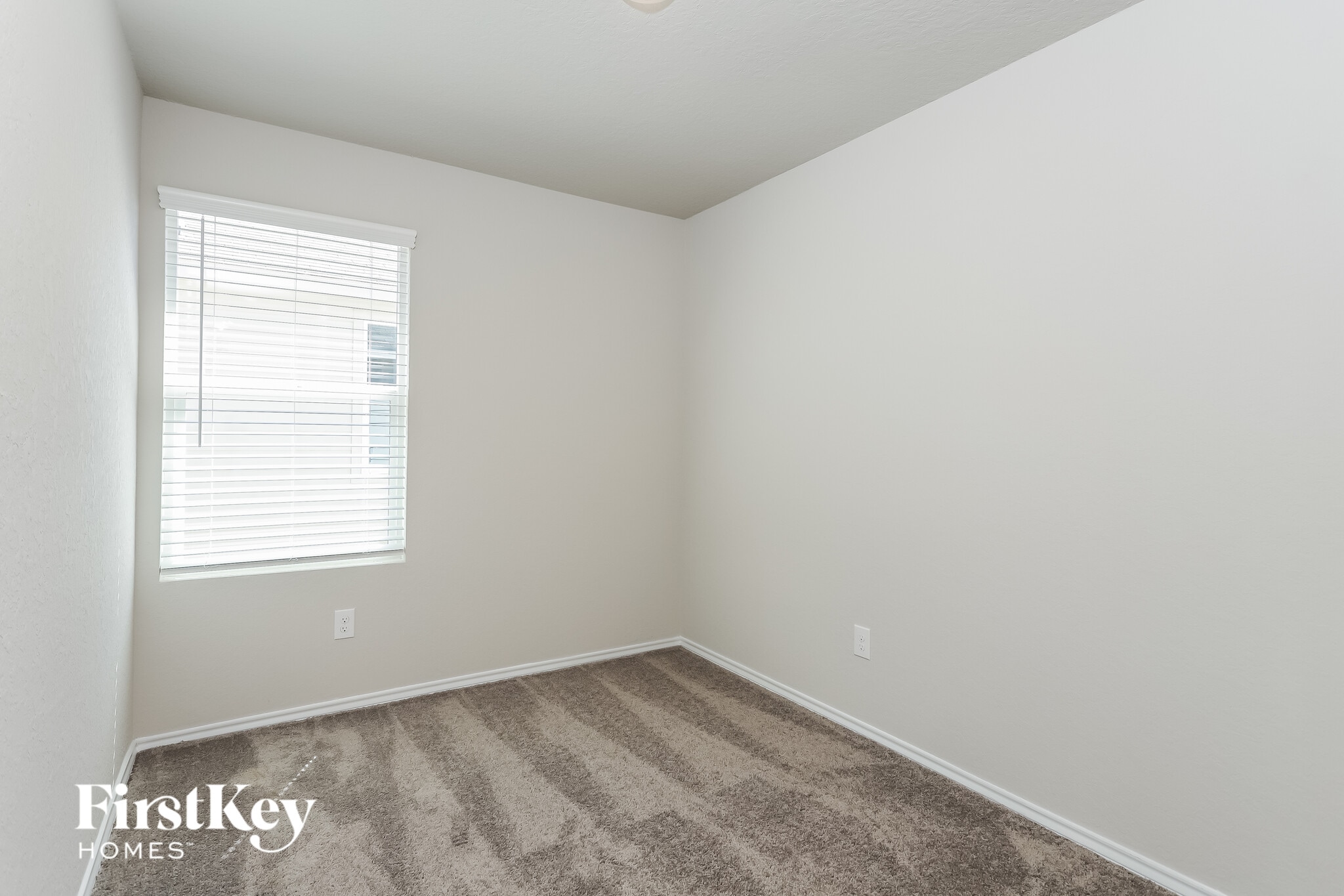 Building Photo - 10719 Prusiner Dr