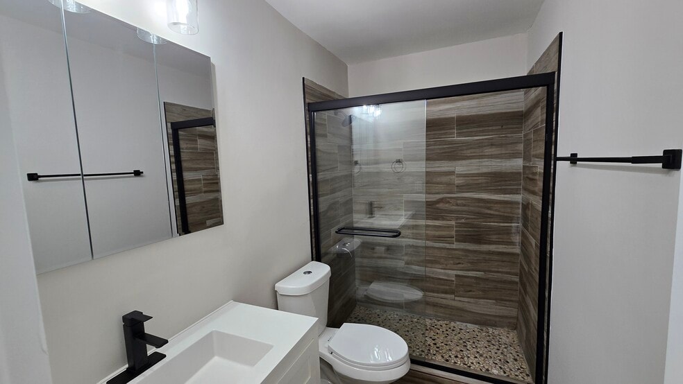 Building Photo - 19438 NW 28th Pl