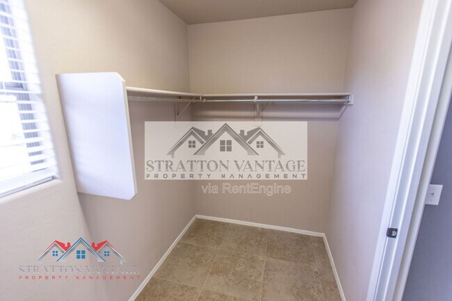 Building Photo - 17916 N 183rd Ave