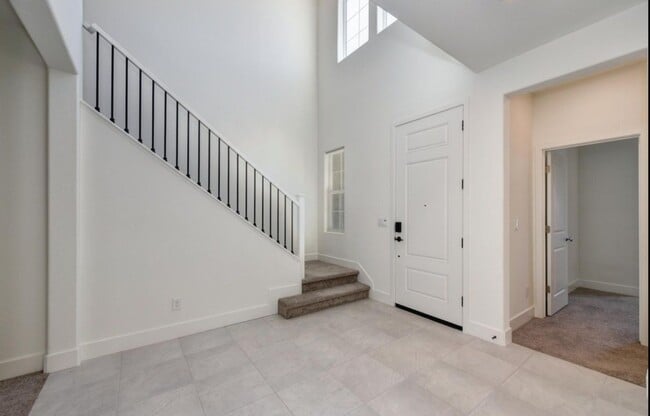 Building Photo - 4656 Streambed Dr