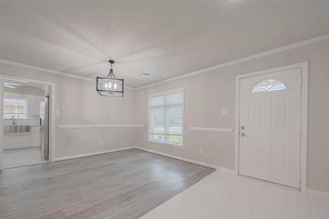 Building Photo - 22323 N Rebecca Burwell Ln