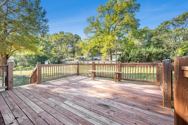 Building Photo - 4716 N Olive St