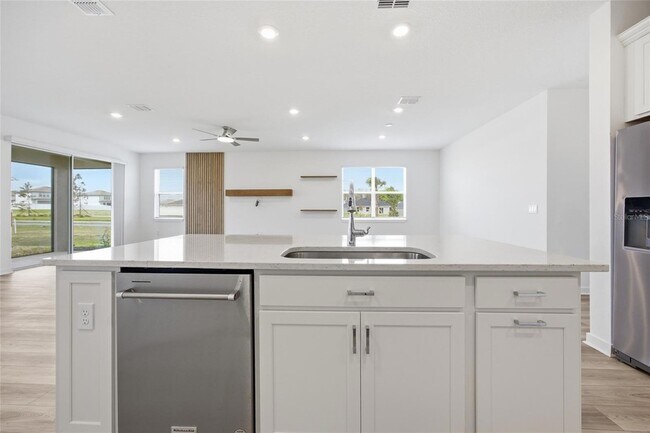 Building Photo - 4311 SW 84th St Rd