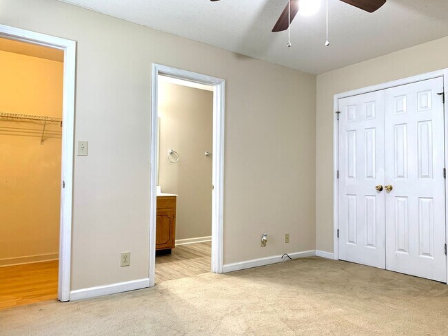 Building Photo - 1024 Poppy Seed Dr