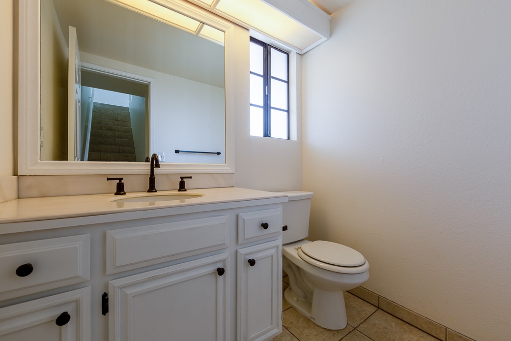 Building Photo - 5467 E Centralia St