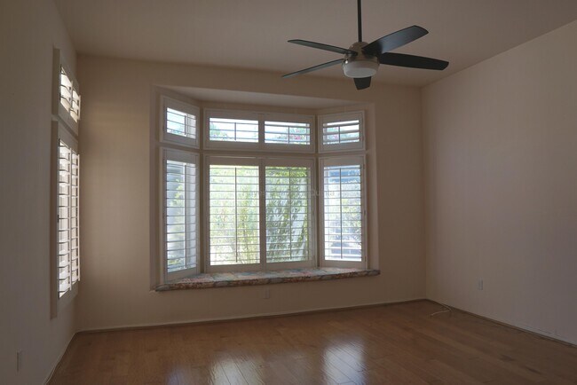 Building Photo - 78585 Autumn Ln