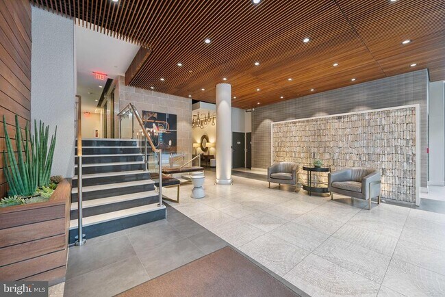 Building Photo - 1311 13th St NW