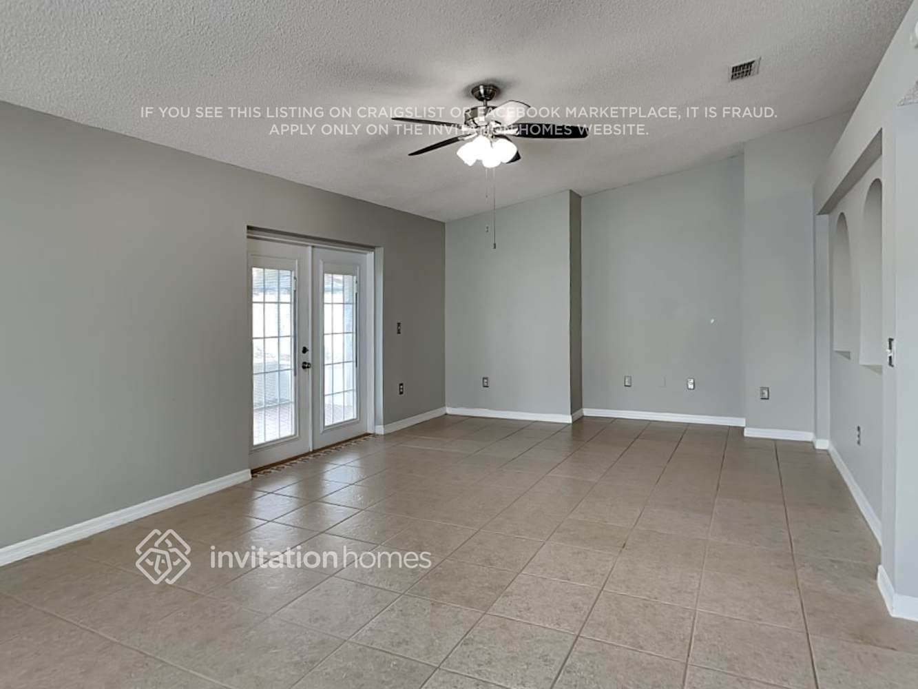 Building Photo - 1622 Hudderfield Cir W