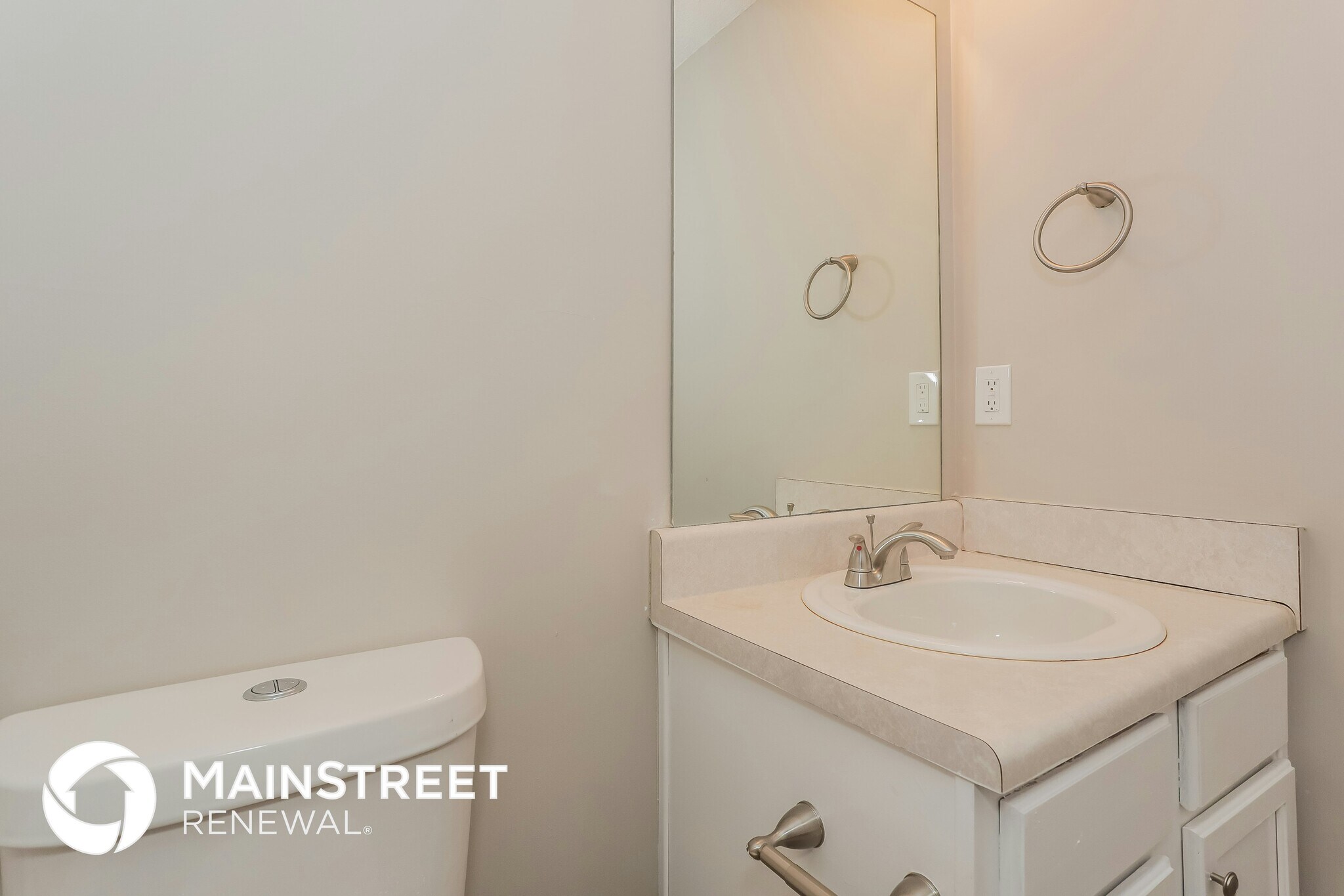 Building Photo - 2043 Reflective Waters Rd