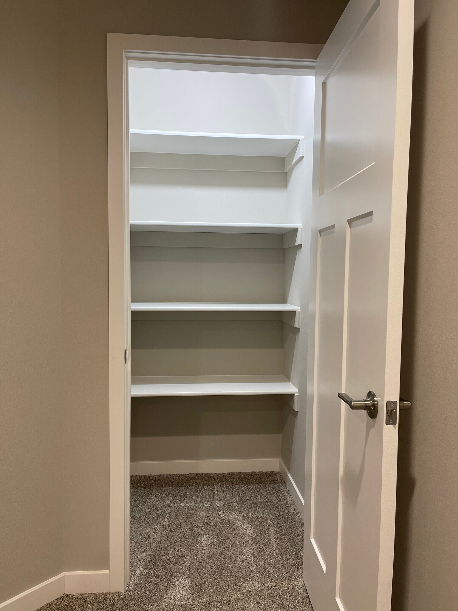 Hall Closet - 4885 Arugula Rd