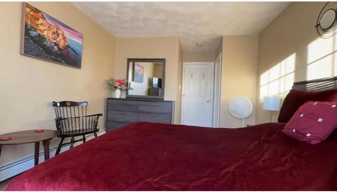 Building Photo - 31 Tapley Ave