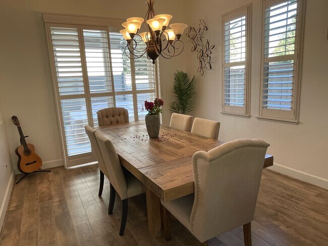 Building Photo - 1661 Sawtooth Trail