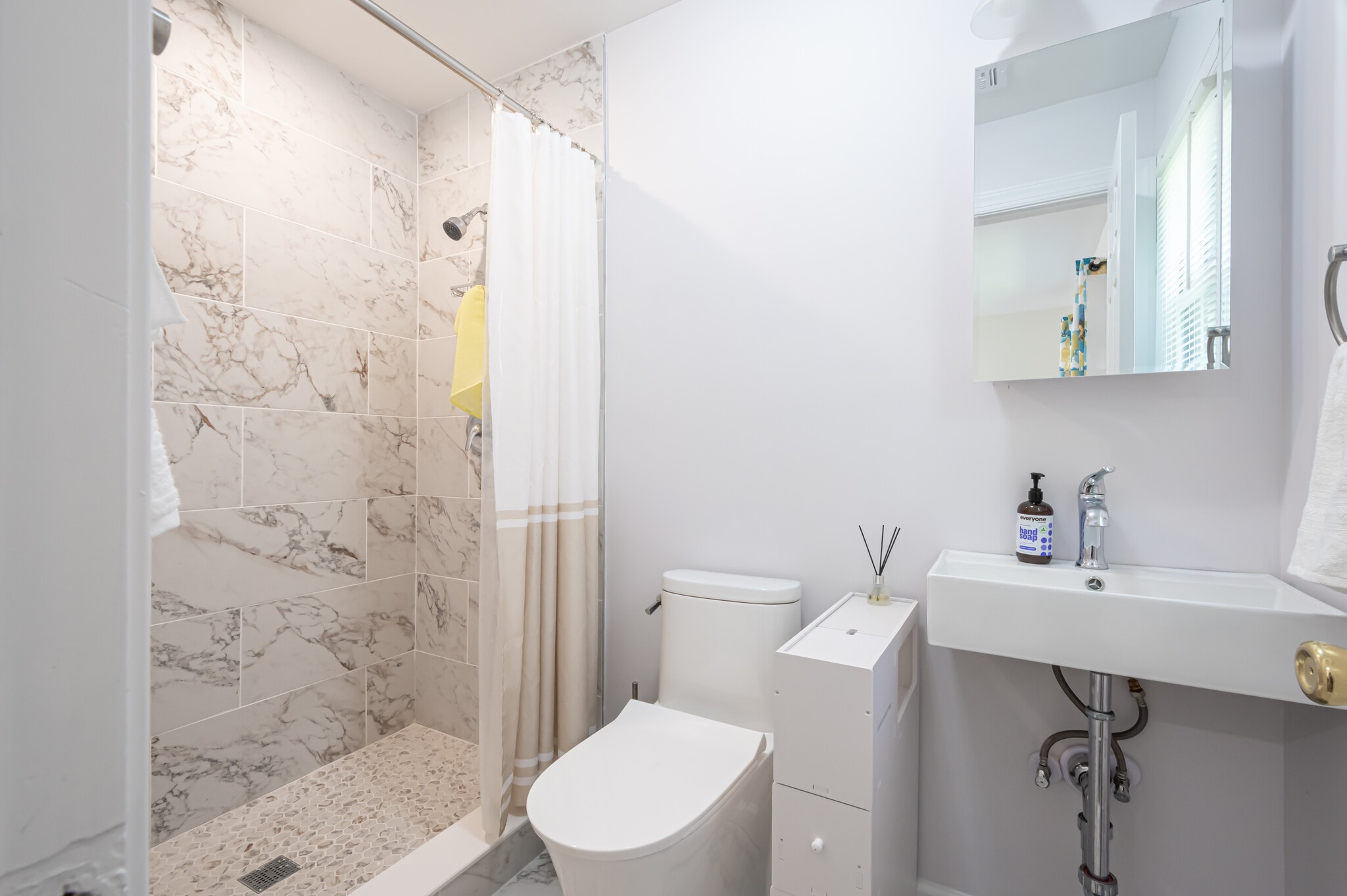 Master Bathroom - 5 Beaver Brook Dr