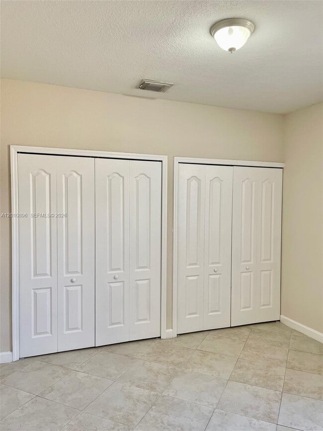 Building Photo - 8514 NW 111th Ct