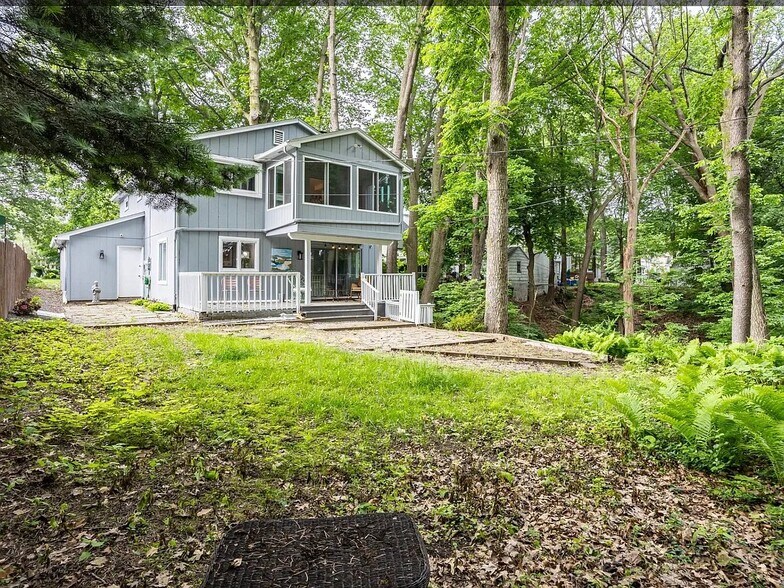 Building Photo - 148 Chestnut Hill Dr
