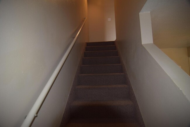 Building Photo - 1391 N 240 W